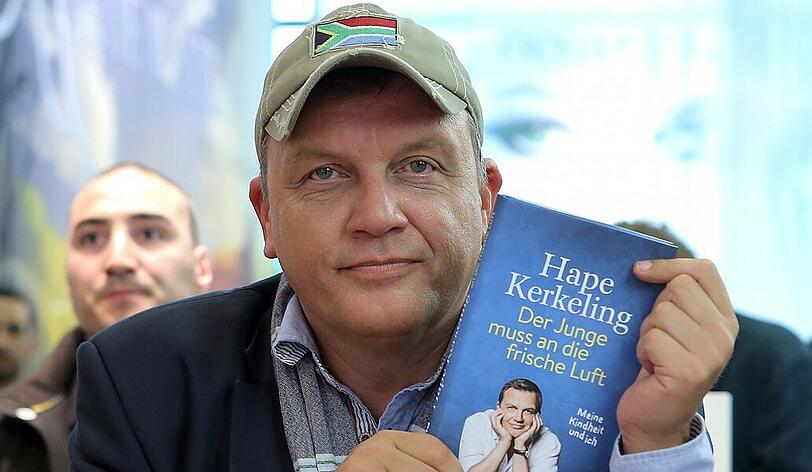 Hape Kerkelings Autobiografie "Der Junge muss an die frische Luft" wird verfilmt.