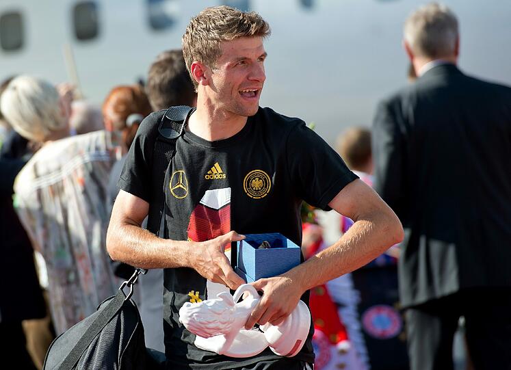 Thomas Müller kurz nach der Ankunft in München.