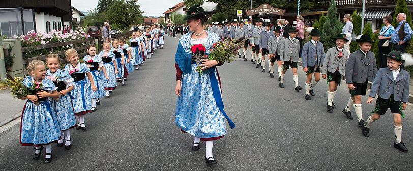 In Bayern feierten gläubige Katholiken Mariä Himmelfahrt. Foto: Peter Kneffel/Archiv