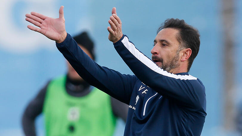 Der neue 1860-Trainer Vitor Pereira legt sich beim Trainingsauftakt der Löwen nach der Weihnachtspause mächtig ins Zeug. Die beeindruckenden Bilder des einsatzfreudigen Portugiesen...
