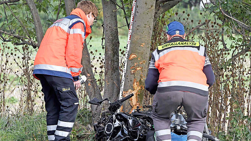 Unfallermittler bei der Arbeit.