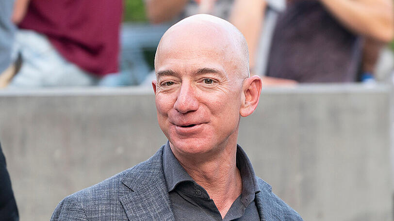Jeff Bezos ist mit großem Abstand der reichste Mensch der Welt