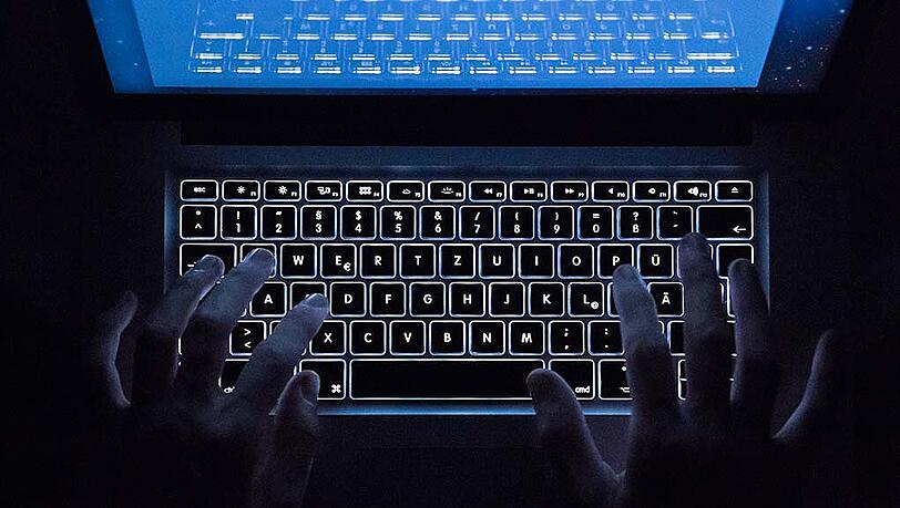 In einer E-Mail schickte er der 15-Jährigen seine Fantasien. In einer E-Mail schickte er der 15-Jährigen seine Fantasien.
