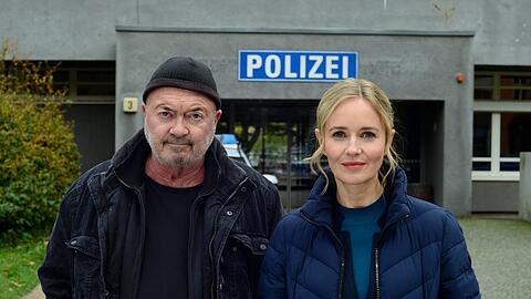 "Ein starkes Team: Der tote Mörder": In ihren aktuellen Ermittlungen wirft ein toter Mörder für Otto (Florian Martens) und Linett (Stefanie Stappenbeck) Fragen zu einem 15 Jahre alten Fall auf.
