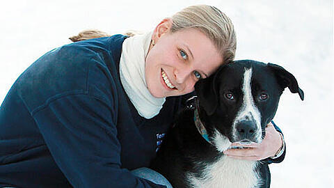 Nadine Meixner arbeitet in der Vermittlungsstelle des Tierheims.