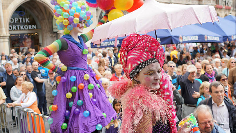 An diesem Wochenende wird's beim Stadtgründungsfest bunt und trubelig in der Innenstadt. An diesem Wochenende wird's beim Stadtgründungsfest bunt und trubelig in der Innenstadt.