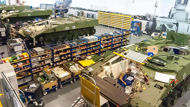 Linken-Chefin Kipping forderte, die Bundesregierung müsse sämtliche staatlichen Aufträge an Rheinmetall stoppen.