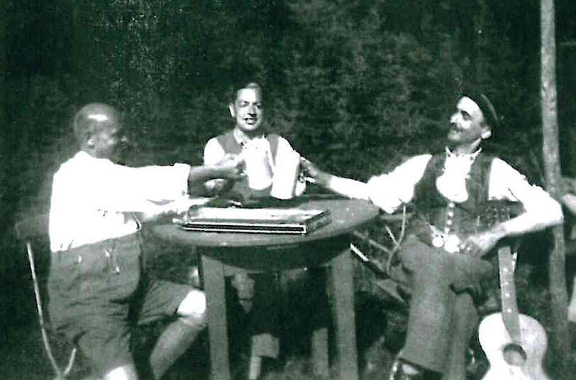30er-Jahre: Der Zitherclub trifft sich im &bdquo;Feilitzsch-Hof&ldquo;.