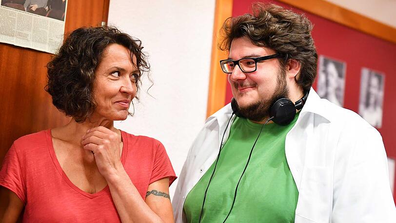 Die Schauspielerin Ulrike Folkerts und Regisseur Axel Ranisch.