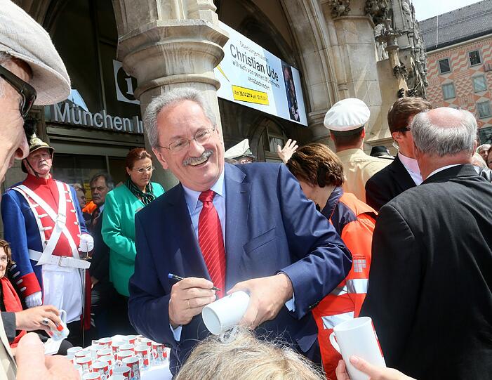 Christian Ude: Letzter Tag als Bürgermeister in Bildern | Abendzeitung ...
