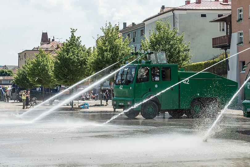 Aufräumarbeiten in Passau sind im Gange: Aktuelle Bilder von der sich langsam entspannenden Lage nach dem Hochwasser in Bayern