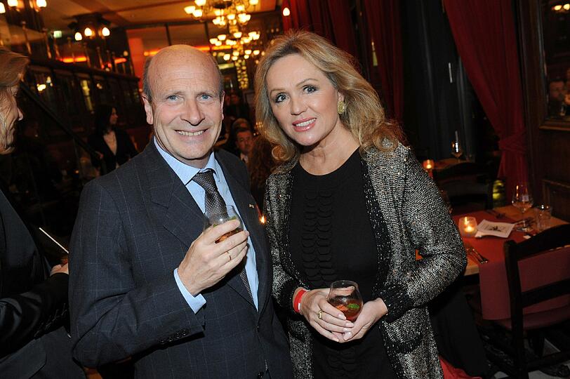 Michel Jordens (Direktor AVERNA) und Konsulin Dr. Marian Schulz.