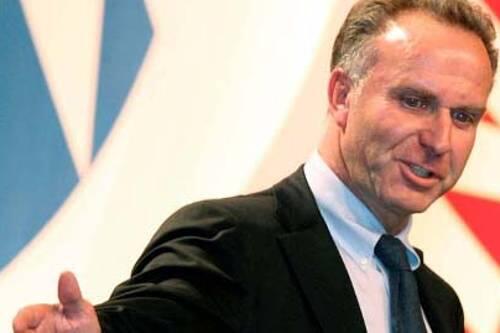 "Undank ist der Welten Lohn": Bayern-Vorstandschef Karl-Heinz Rummenigge ärgert sich über die Stadiondebatte mit den Sechzgern.