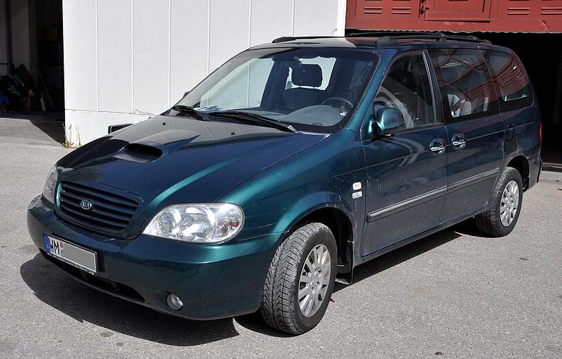 Der Wagen von Thomas S.: Wer hat den grünen Van (Kia Carnival) gesehen?