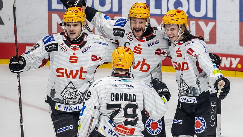 Die Fischtown Pinguins sind mit einem Sieg in die Halbfinal-Playoffs gestartet.