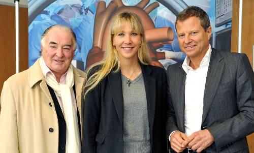 Der Herzprofessor und zwei seiner Patienten: Rüdiger Lange (r.), Robert Jung und Silke Schlagenhauff.