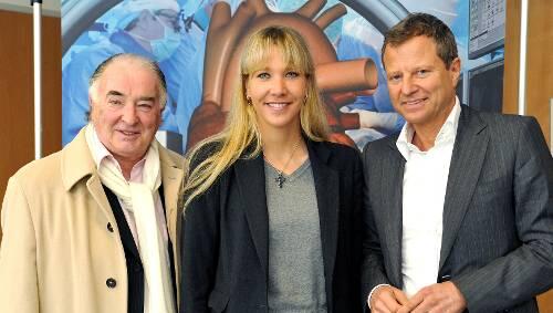 Der Herzprofessor und zwei seiner Patienten: Rüdiger Lange (r.), Robert Jung und Silke Schlagenhauff. Der Herzprofessor und zwei seiner Patienten: Rüdiger Lange (r.), Robert Jung und Silke Schlagenhauff.
