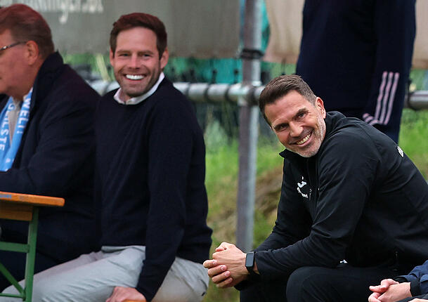 Sportchef Christian Werner (l.) mit Trainer Patrick Glöckner.