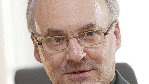 Der neue Regensburger Bischof Rudolf Voderholzer (53). Der neue Regensburger Bischof Rudolf Voderholzer (53).