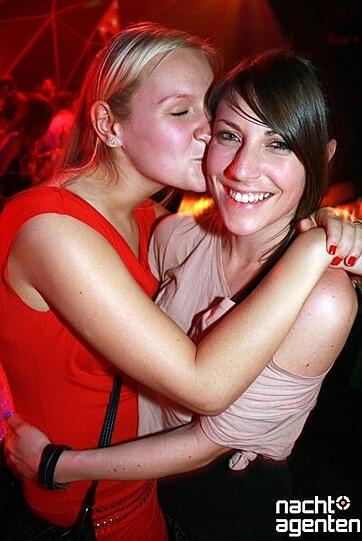 Im Neuraum wurde am Smastag schonmal kräftig für die kommenden Partytage geübt. Noch mehr Fotos unter:www.nachtagenten.de.