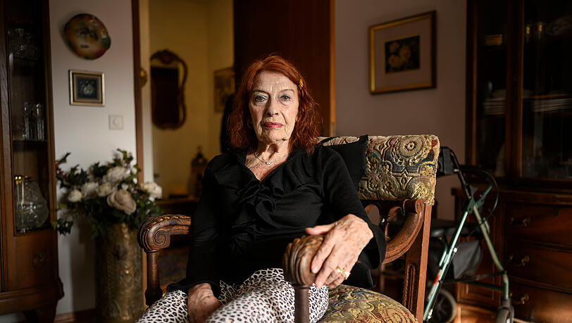 Brigitte M. in ihrer Mietwohnung in Herrsching. Ihre Vermieterin hat ihr wegen Eigenbedarf gekündigt. Jetzt muss die 87-Jährige raus und weiß nicht, wohin.