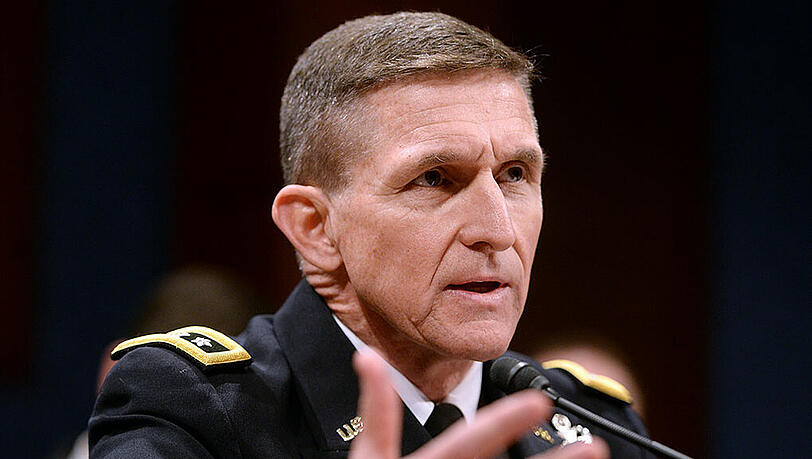 Der pensionierte Lieutenant General Michael Flynn, ehemals Direktor der Defense Intelligence Agency, soll Trumps Nationaler Sicherheitsberater werden. Der pensionierte Lieutenant General Michael Flynn, ehemals Direktor der Defense Intelligence Agency, soll Trumps Nationaler Sicherheitsberater werden.