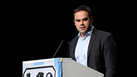 Robert Schäfer ist nicht mehr Geschäftsführer des TSV 1860. Er erklärte seinen Rücktritt.