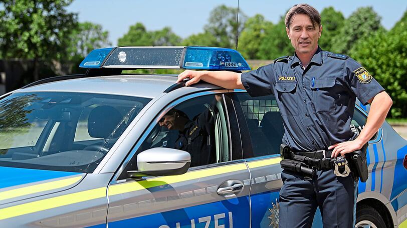 Freund, Helfer, Sittenpolizist: Bayern-Trainer Niko Kovac nimmt Neuzugang Ivan Perisic gegen jede Kritik in Schutz und beklagt "mangelnden Respekt".
