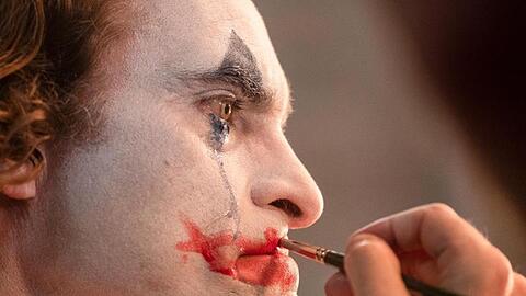 Joaquin Phoenix spielt die Hauptrolle in "Joker" von Todd Phillips. Der Film feiert in Venedig seine Premiere.