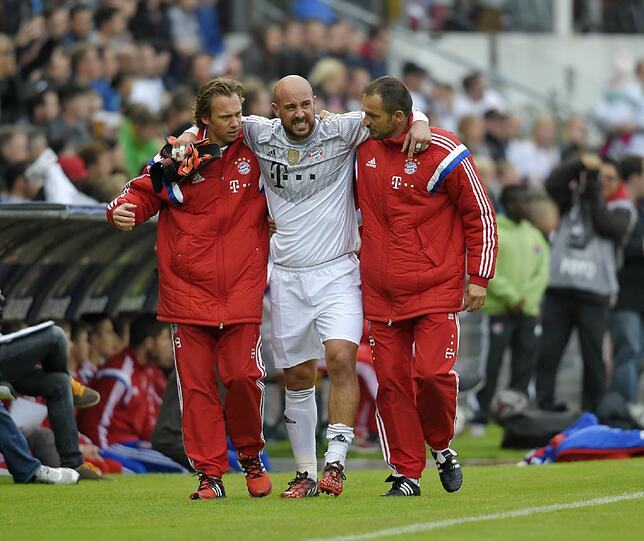 Die Bilder vom Spiel der Bayern gegen die Paulaner Traumelf in Unterhaching