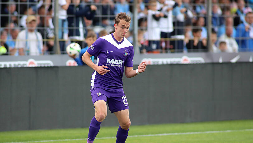 Zeigte gegen die Löwen schonmal, auf was sich die Fans ab kommender Saison freuen dürfen: Kilian Jakob.