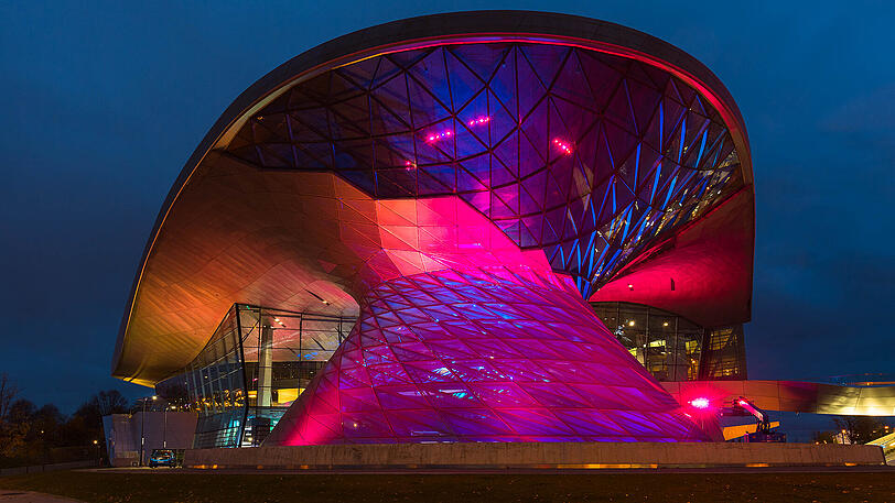 Die BMW-Welt in Pink.