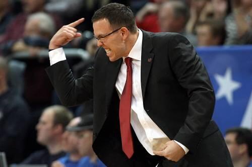 &bdquo;Wir müssen offensiv unseren Rhythmus finden&ldquo;: Brose-Trainer Chris Fleming will im EuroCup von seinen Jungs Leidenschaft sehen.