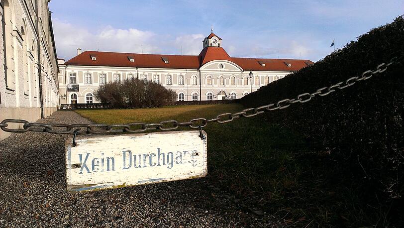 Der Nymphenburger Schlosspark strotzt nur so vor Verboten - hier etwa.