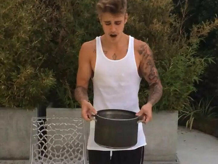 Justin Bieber hat sich der "Ice Bucket Challenge" ebenfalls gestellt
