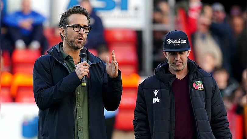 Ryan Reynolds und Rob McElhenney sind gemeinsame Besitzer eines Fußballvereins.