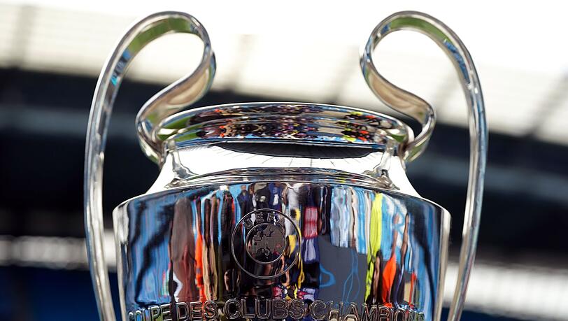 Die UEFA-Champions-League-Trophäe.