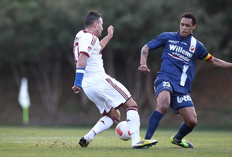 Die Bilder vom Sieg des 1.FC Nürnberg über den RAEC Mons. Die Tore erzielten Timo Gebhart, Timm Klose und Hanno Balitsch.