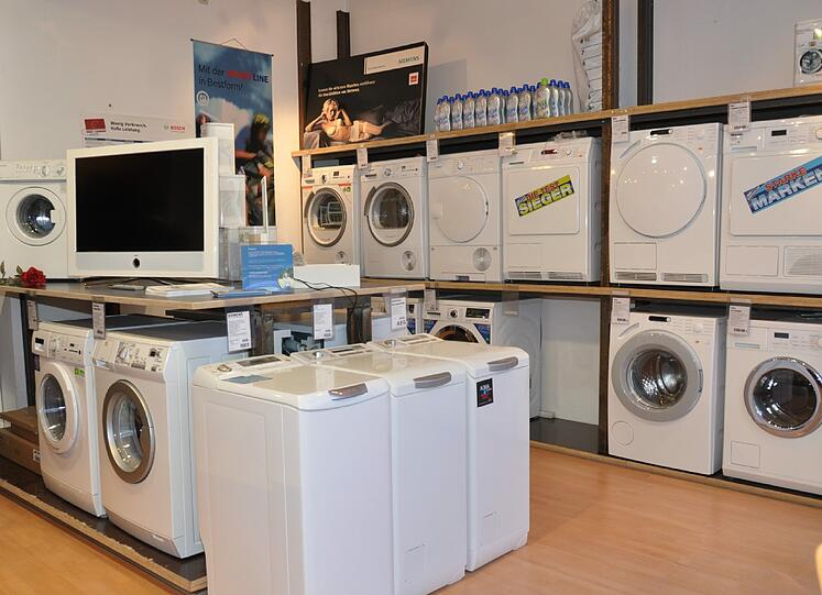 Neue Waschmaschine? Der Reithofer Fachmarkt hat auch Herde, Staubsauger, Kühlschränke, Kaffeemaschinen ...