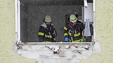 Bei der Verpuffung in der Erdgeschosswohnung am 25. April war der Mann schwer verletzt worden, jetzt ist er gestorben.