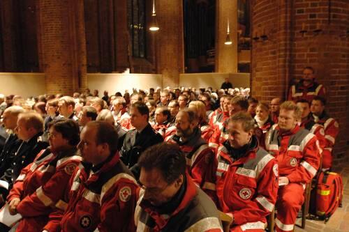 250 Menschen nahmen an dem Trauergottesdienst in Hannover teil.