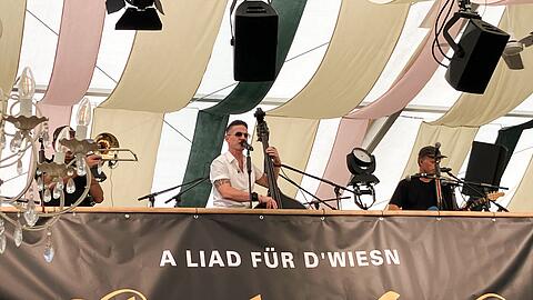 Das Gewinnerlied heißt "Bierdringa".