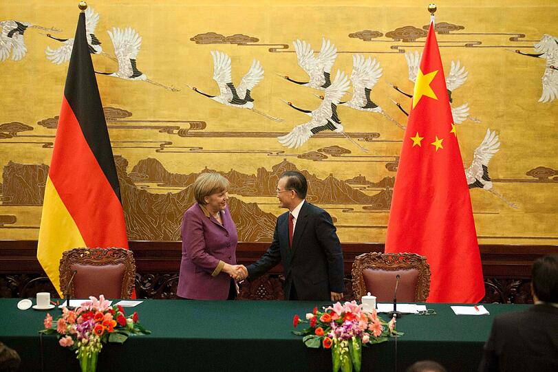 Seit 40 Jahren unterhalten die Volksrepublik China und die Bundesrepublik Deutschland diplomatische Beziehungen miteinander.