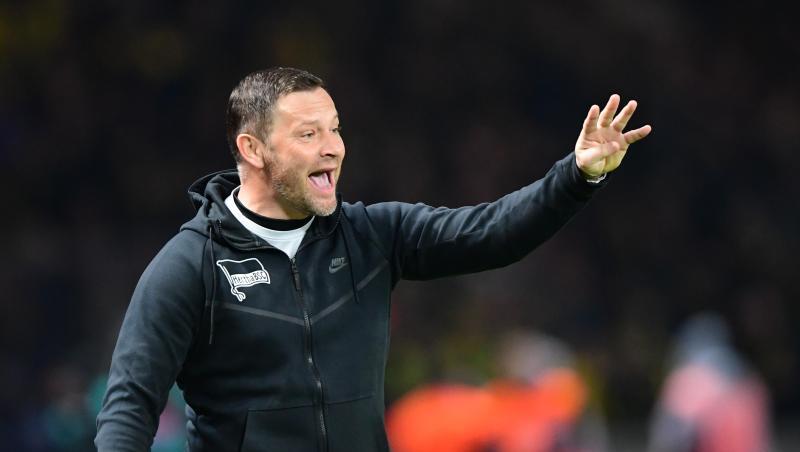 Pal Dardai muss im Sommer seinen Trainer-Posten bei Hertha BSC Berlin räumen. Pal Dardai muss im Sommer seinen Trainer-Posten bei Hertha BSC Berlin räumen.