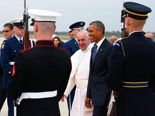Zum ersten Mal besucht Papst Franziskus die USA und wird auch die erste Heiligsprechung auf amerikanischem Boden durchführen.