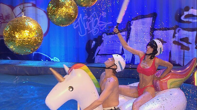Milo und Steffen sind beim Einhorn-Duell ein Team.
