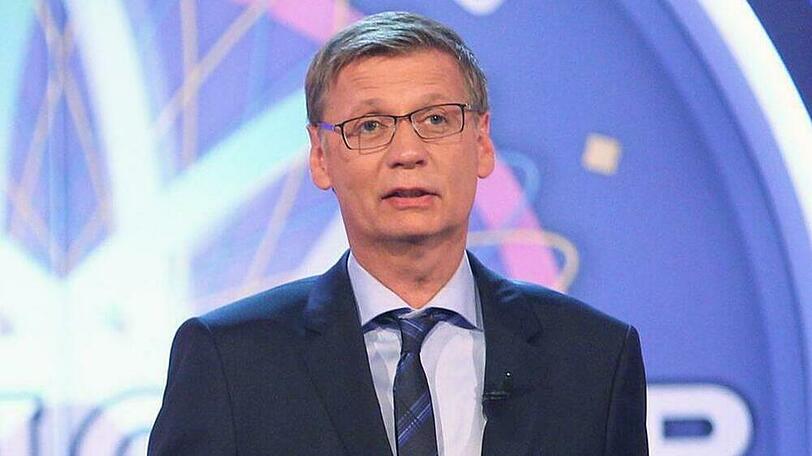 Günther Jauch hat sich bei "Wer wird Millionär?" verplappert und einem Kandidaten die Lösung vorgesagt.