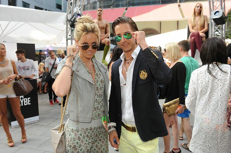 Weitere Bilder vom "Oben ohne"-POOL-Sommerfest.