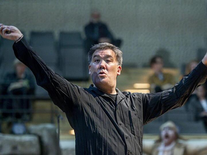 Alan Gilbert erlebte in Hamburg ein gelunges Debüt als Chefdirigent.