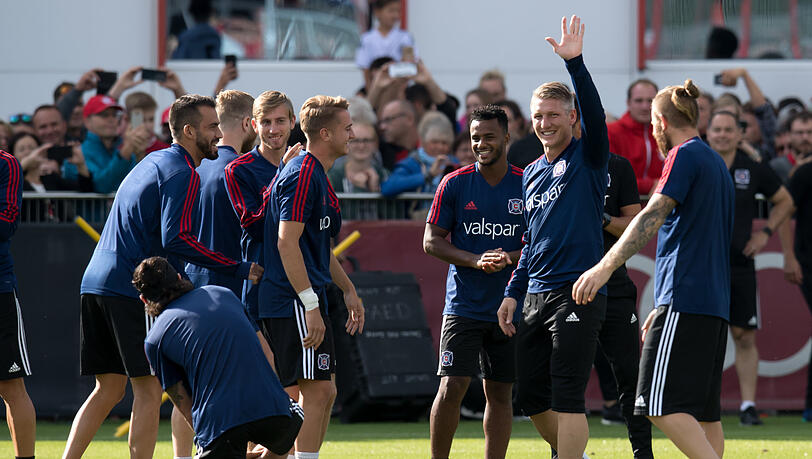 Bastian Schweinsteiger an der Säbener Straße. Bastian Schweinsteiger an der Säbener Straße.
